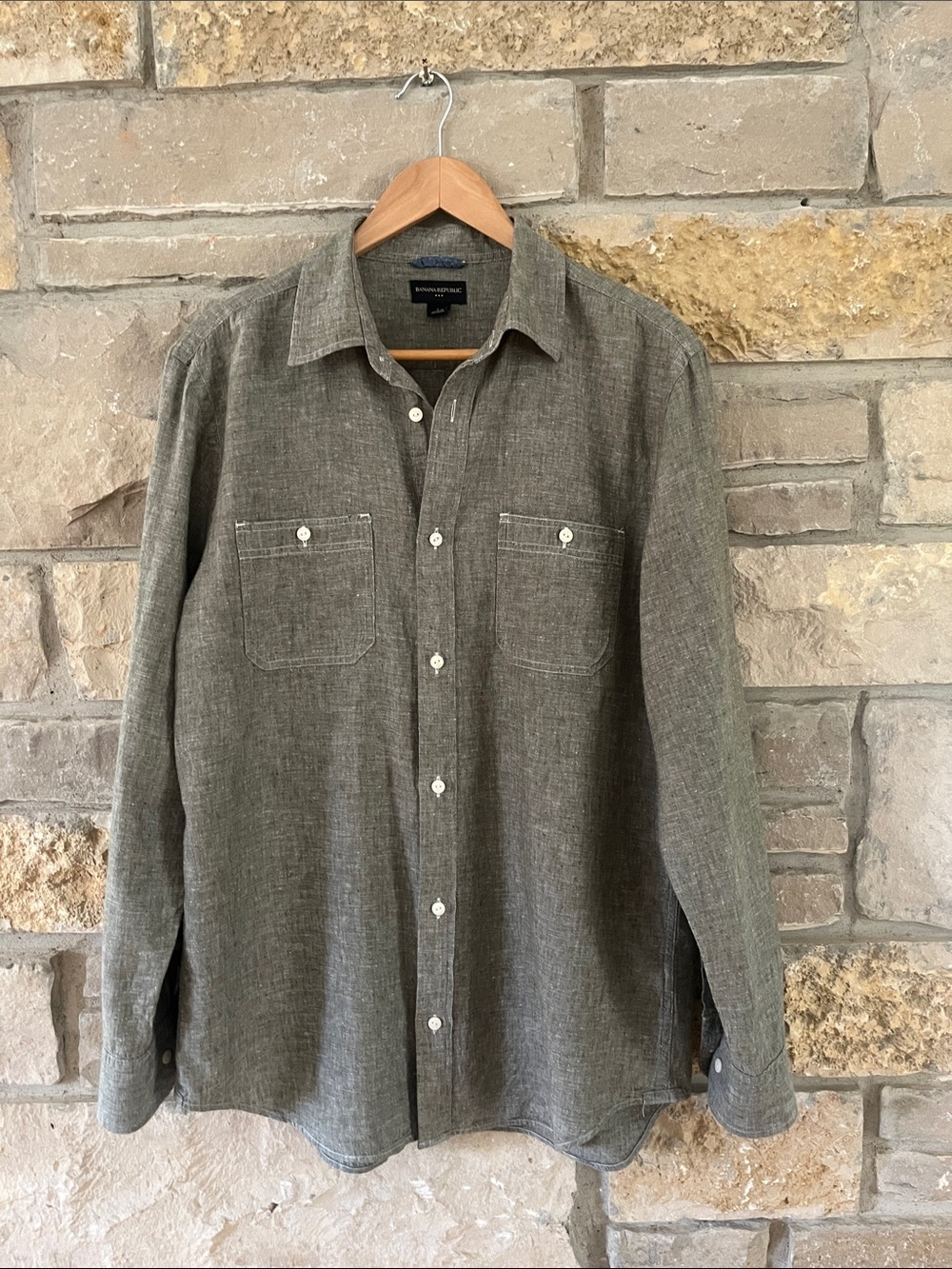 Banana Republic Linen Blend Olive Green Button Down Size Large